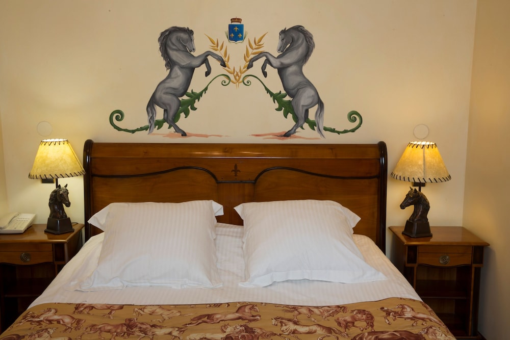 Imagen de la habitación del Hotel La Grange De Conde Chateaux Et Hotels Collection. Foto 12