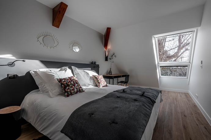 Imagen de la habitación del Hotel La Grange des Pères. Foto 14