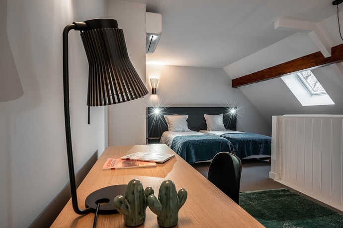 Imagen de la habitación del Hotel La Grange des Pères. Foto 19