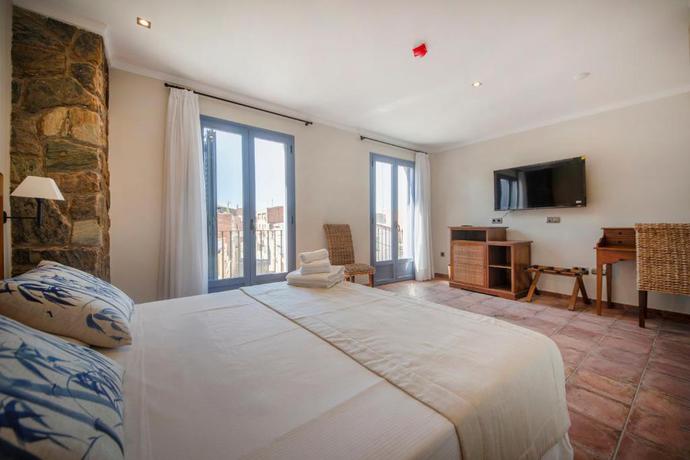 Imagen de la habitación del Hotel La Grava. Foto 3