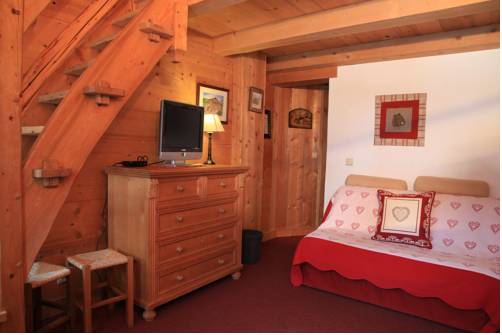 Imagen de la habitación del Hotel La Griyotire. Foto 16