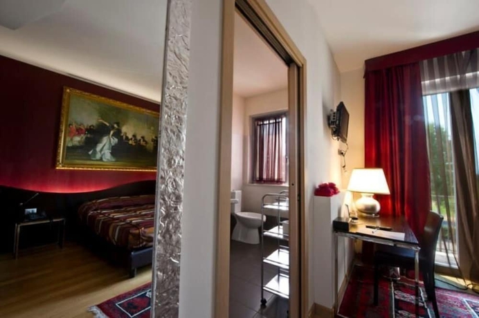 Imagen de la habitación del Hotel La Grotta, Verona. Foto 11