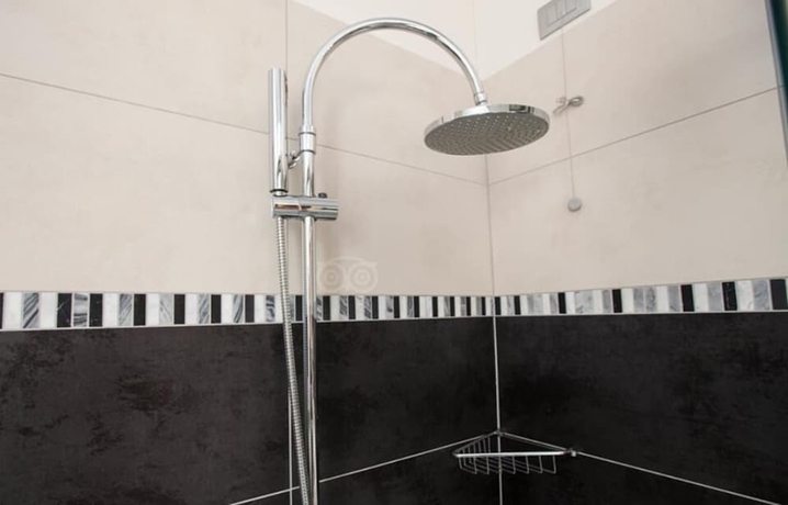 Imagen de la habitación del Hotel La Grotta, Verona. Foto 16