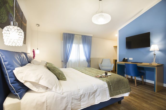 Imagen de la habitación del Hotel La Gustea and Cucina. Foto 5