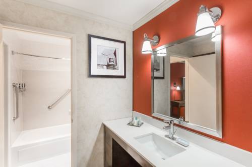 Imagen de la habitación del Hotel La Hacienda San Jose Silicon Valley. Foto 6
