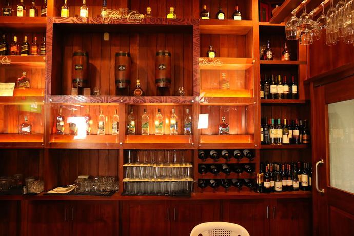 Imagen del bar/restaurante del Hotel La Hacienda, Santa Rita. Foto 4