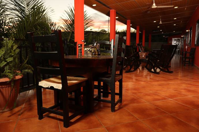 Imagen de los interiores del Hotel La Hacienda, Santa Rita. Foto 20