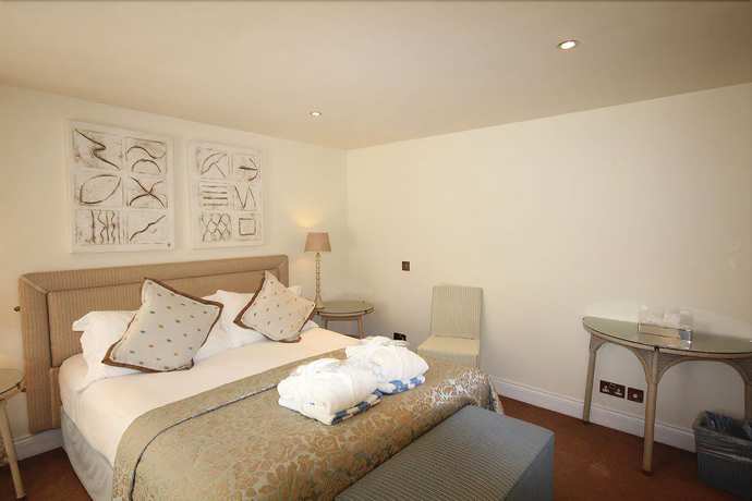 Imagen de la habitación del Hotel La Haule Manor. Foto 12