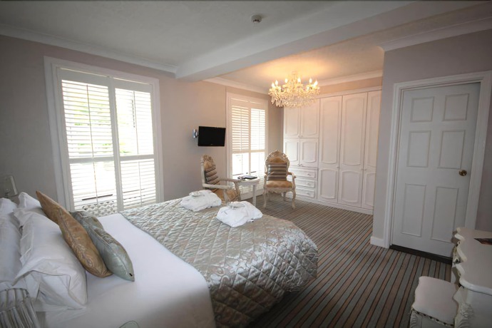Imagen de la habitación del Hotel La Haule Manor. Foto 16