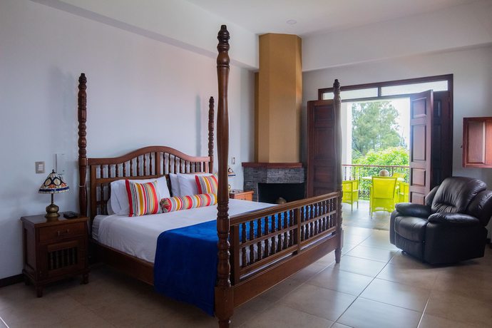 Imagen de la habitación del Hotel La Herencia. Foto 10