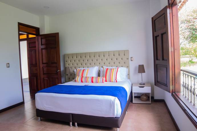 Imagen de la habitación del Hotel La Herencia. Foto 11