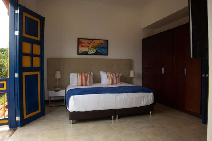 Imagen de la habitación del Hotel La Herencia. Foto 16