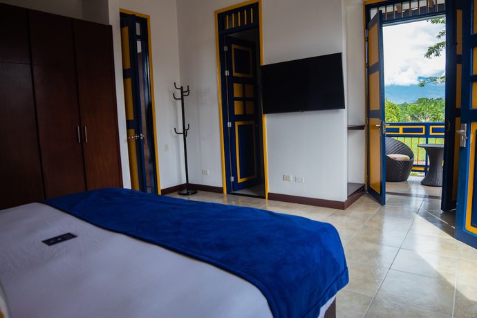 Imagen de la habitación del Hotel La Herencia. Foto 19