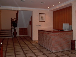 Imagen de los interiores del Hotel La Higuera. Foto 6