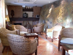 Imagen de los interiores del Hotel La Higuera. Foto 7