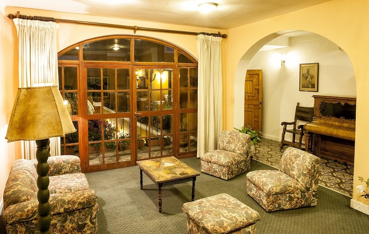 Imagen de los interiores del Hotel La Hostería. Foto 19