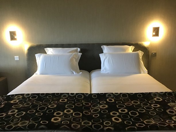 Imagen de la habitación del Hotel La Huchette. Foto 13