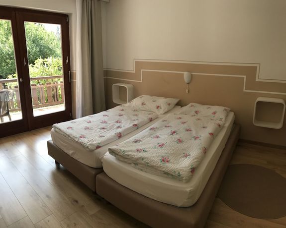 Imagen de la habitación del Hotel La Irmania Pension. Foto 4