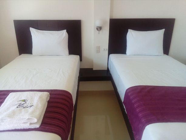 Imagen de la habitación del Hotel La Isla, Chabl&eacute;. Foto 2