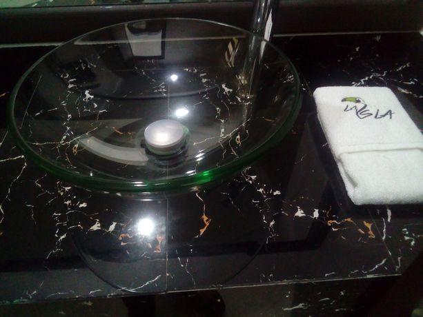 Imagen de la habitación del Hotel La Isla, Chabl&eacute;. Foto 4