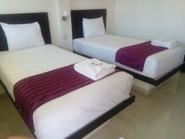 Imagen de la habitación del Hotel La Isla, Chabl&eacute;. Foto 5