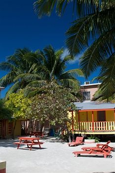 Imagen de los interiores del Hotel La Isla Resort, Cayo Corker. Foto 15