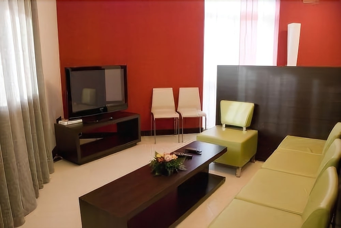 Imagen de la habitación del Hotel La Isla Resort, Pontecagnano Faiano. Foto 11
