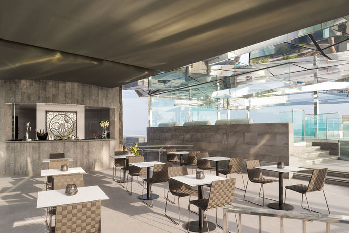 Imagen del bar/restaurante del Hotel La Isla Y El Mar Boutique - Adults Only. Foto 3