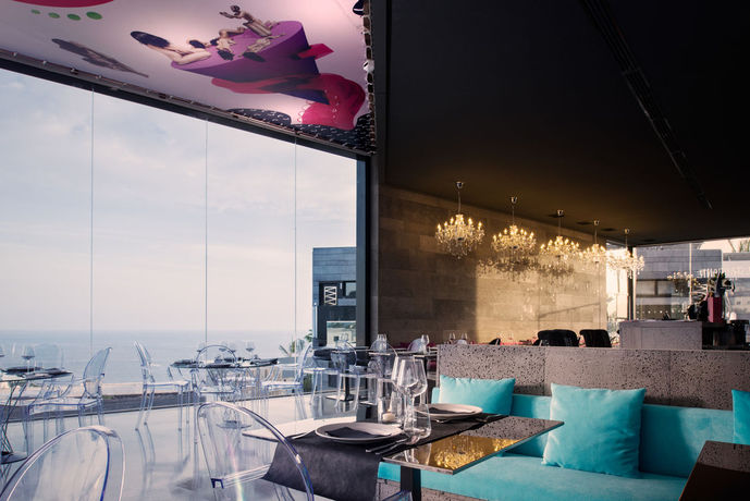 Imagen del bar/restaurante del Hotel La Isla Y El Mar Boutique - Adults Only. Foto 4