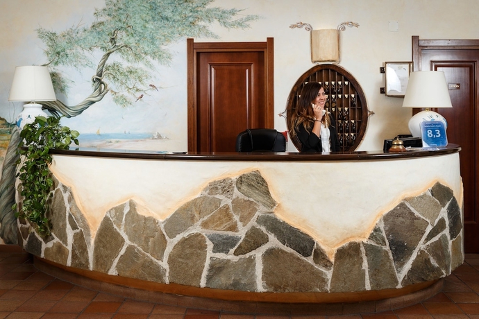 Imagen de los interiores del Hotel La Jacia and Resort. Foto 16