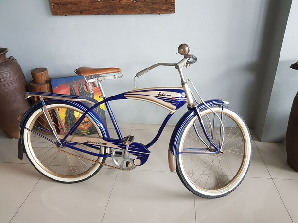 Imagen de los interiores del Hotel La Jenns Hotel And Resto Grill. Foto 19