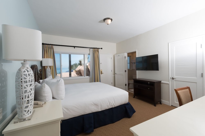 Imagen de la habitación del Hotel La Jolla Beach And Tennis Club. Foto 4