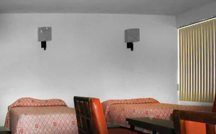 Imagen de la habitación del Hotel La Jolla. Foto 6