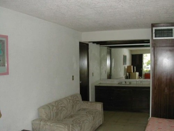 Imagen de la habitación del Hotel La Jolla. Foto 7