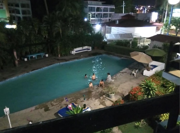 Imagen de la habitación del Hotel La Jolla. Foto 8