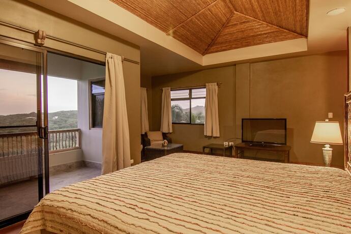 Imagen general del Hotel La Jolla de Guasacate. Foto 5