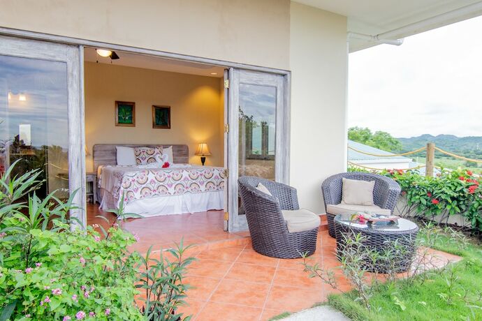 Imagen de la habitación del Hotel La Jolla de Guasacate. Foto 14