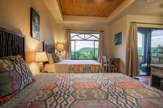 Imagen de la habitación del Hotel La Jolla de Guasacate. Foto 17