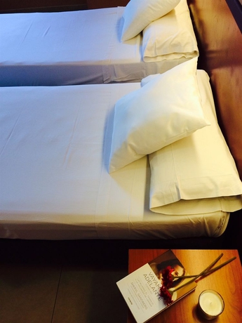 Imagen de la habitación del Hotel La Jonquera. Foto 5