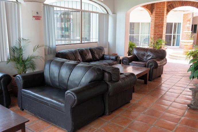 Imagen de los interiores del Hotel La Joya del Lago. Foto 14