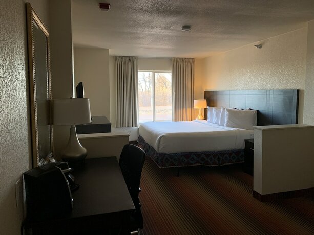 Imagen general del Hotel La Junta Inn. Foto 9