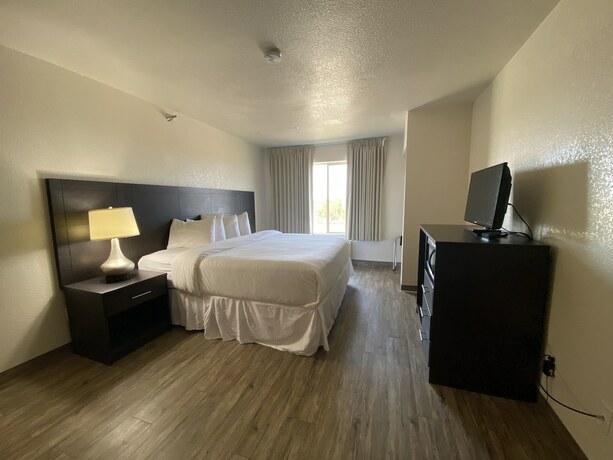 Imagen de la habitación del Hotel La Junta Inn. Foto 12