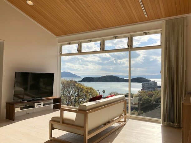 Imagen de la habitación del Hotel La Krasse Angelroad. Foto 27