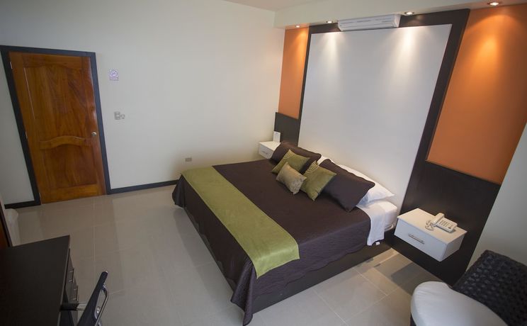Imagen de la habitación del Hotel La Laguna Galapagos. Foto 8