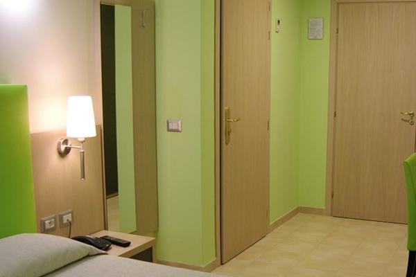 Imagen general del Hotel La Lanterna. Foto 5