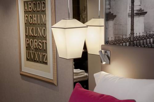 Imagen de la habitación del Hotel La Lanterne and Spa By Timhotel. Foto 12