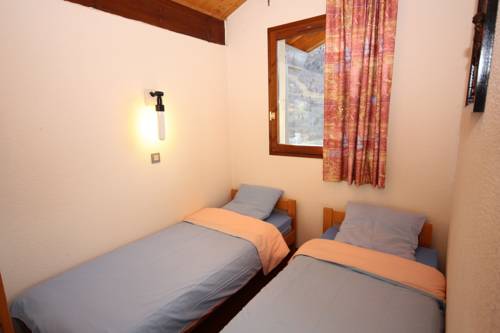 Imagen de la habitación del Hotel La Lauza-néaclub. Foto 6