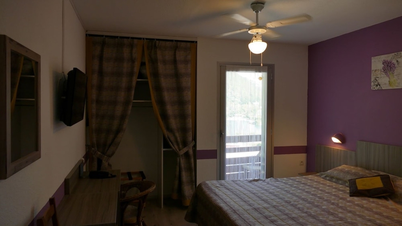 Imagen de la habitación del Hotel La Lauzetane. Foto 6