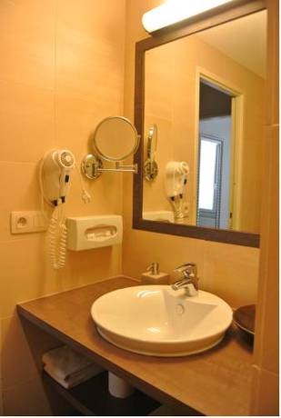 Imagen general del Hotel La L&eacute;gende. Foto 9