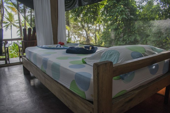 Imagen de la habitación del Hotel La Leona Eco Lodge. Foto 7